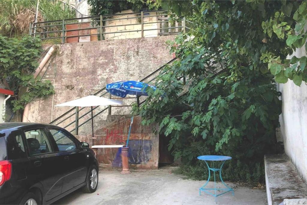 Stone Suite In The Center Of Corinth Kültér fotó